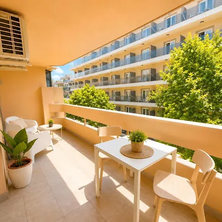 Magnolia Iii Big Terrace & Free Parking Apartment Marbella
