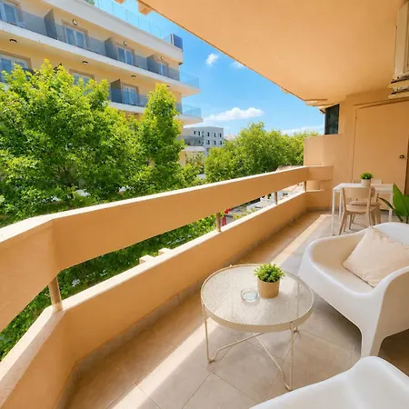 Magnolia Iii Big Terrace & Free Parking Apartment